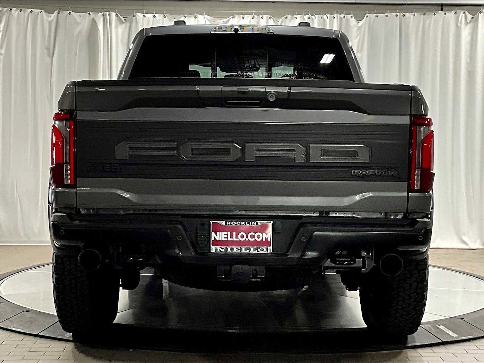 Used 2025 Ford F150 Raptor image 8