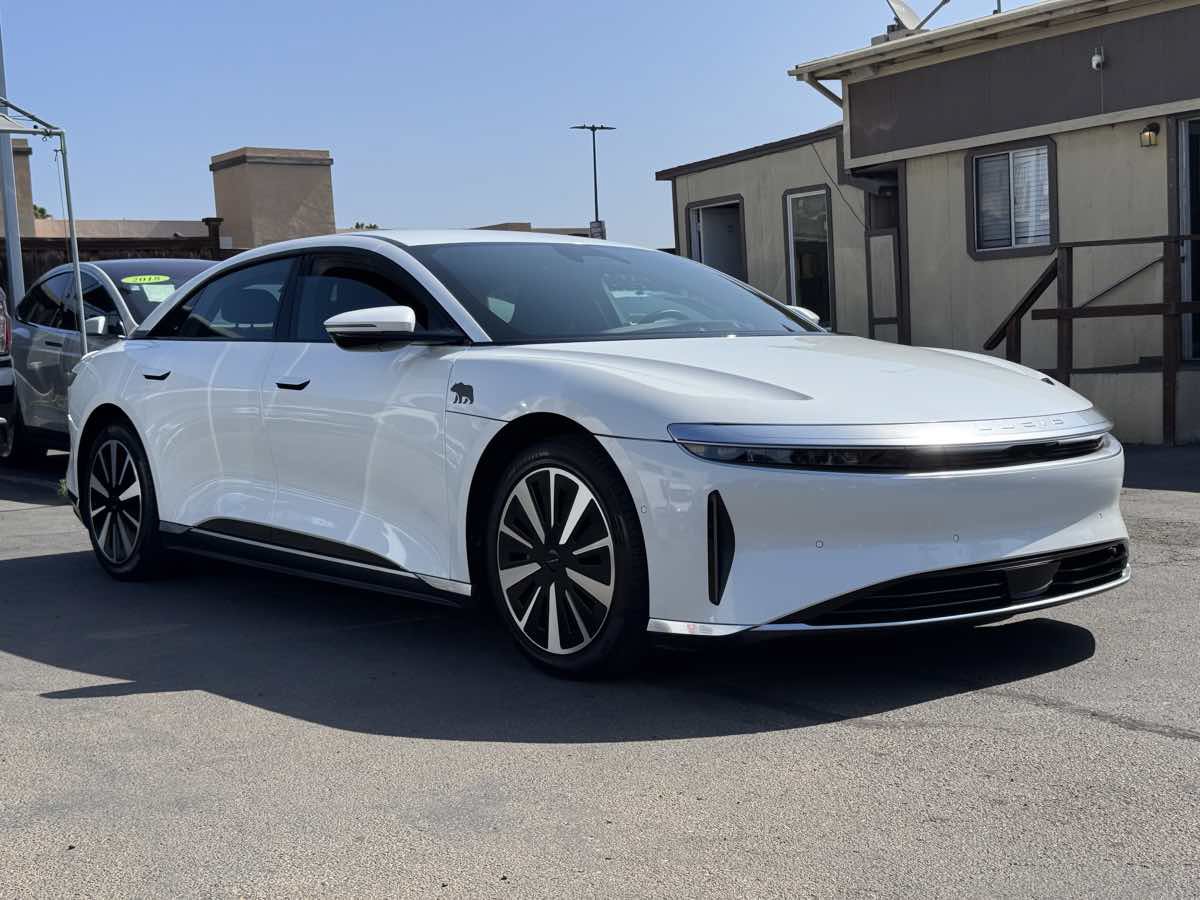 Used 2023 Lucid Air Pure AWD/4WD image 4