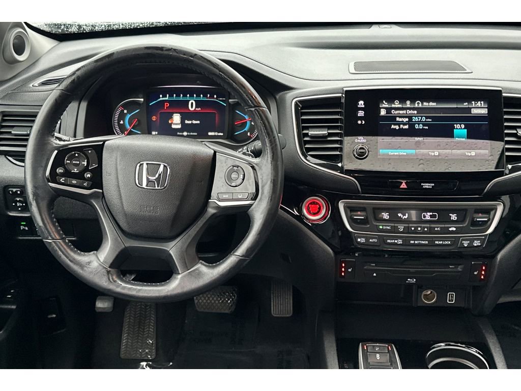 Used 2019 Honda Pilot Touring image 16