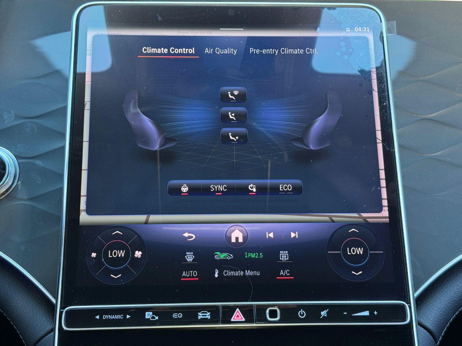 Used 2023 Mercedes-Benz EQE 500 4MATIC Sedan w/ Exclusive Trim Package image 32
