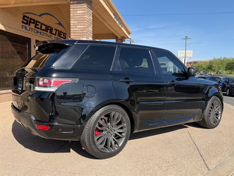 Used 2017 Land Rover Range Rover Sport HSE Dynamic AWD/4WD image 32