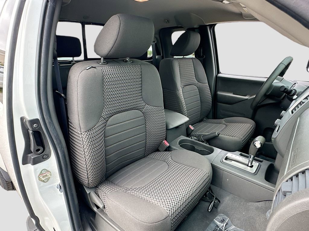 Used 2019 Nissan Frontier SV AWD/4WD image 25