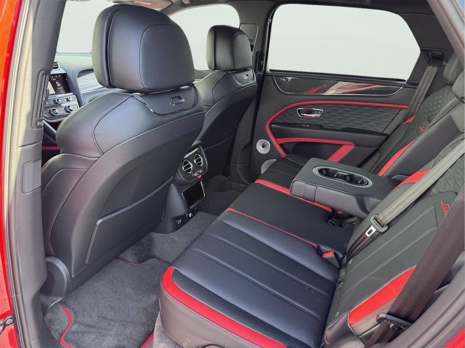 New 2026 Bentley Bentayga Speed AWD/4WD image 32
