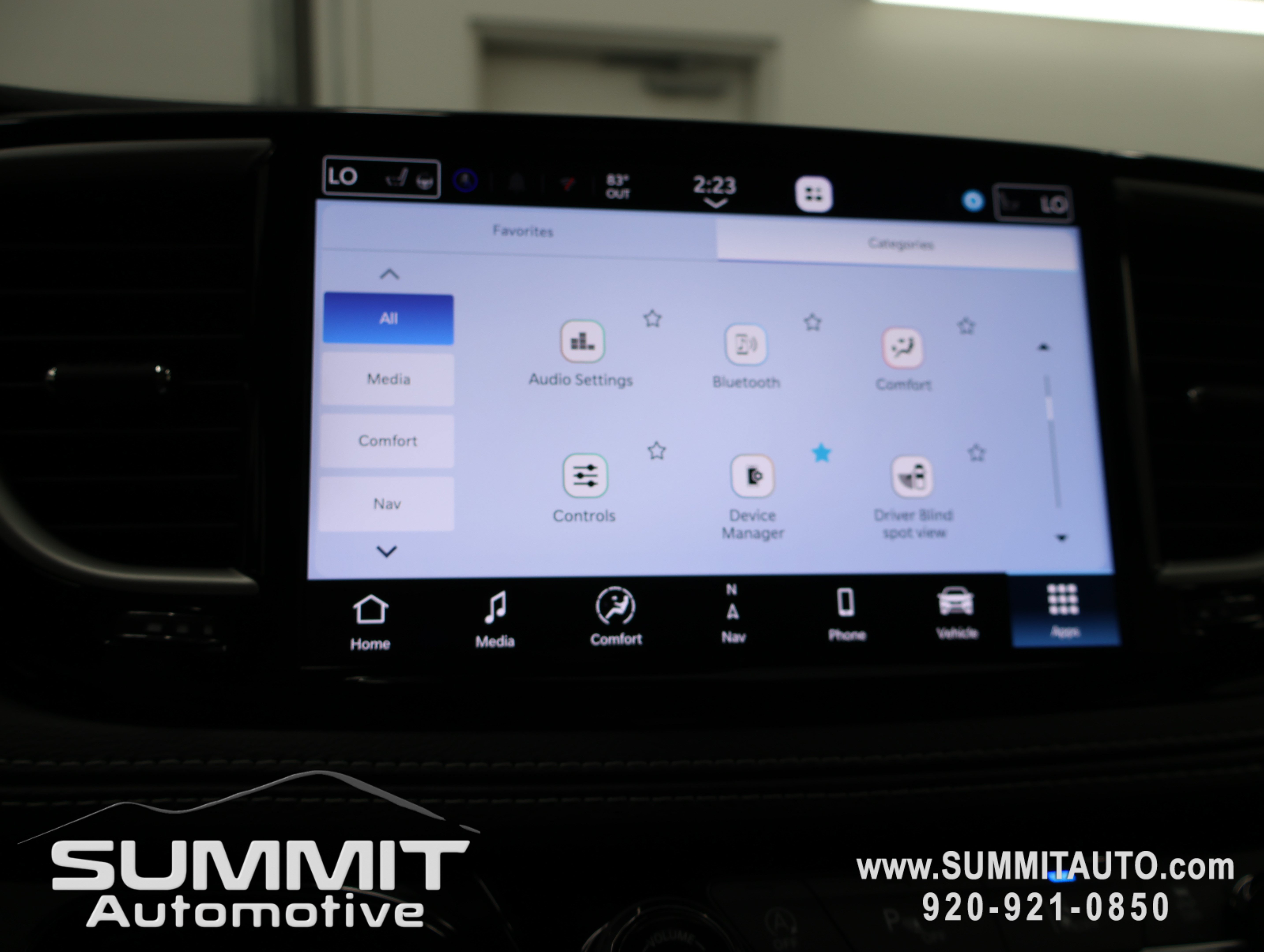 New 2027 Chrysler Pacifica Limited AWD/4WD image 73