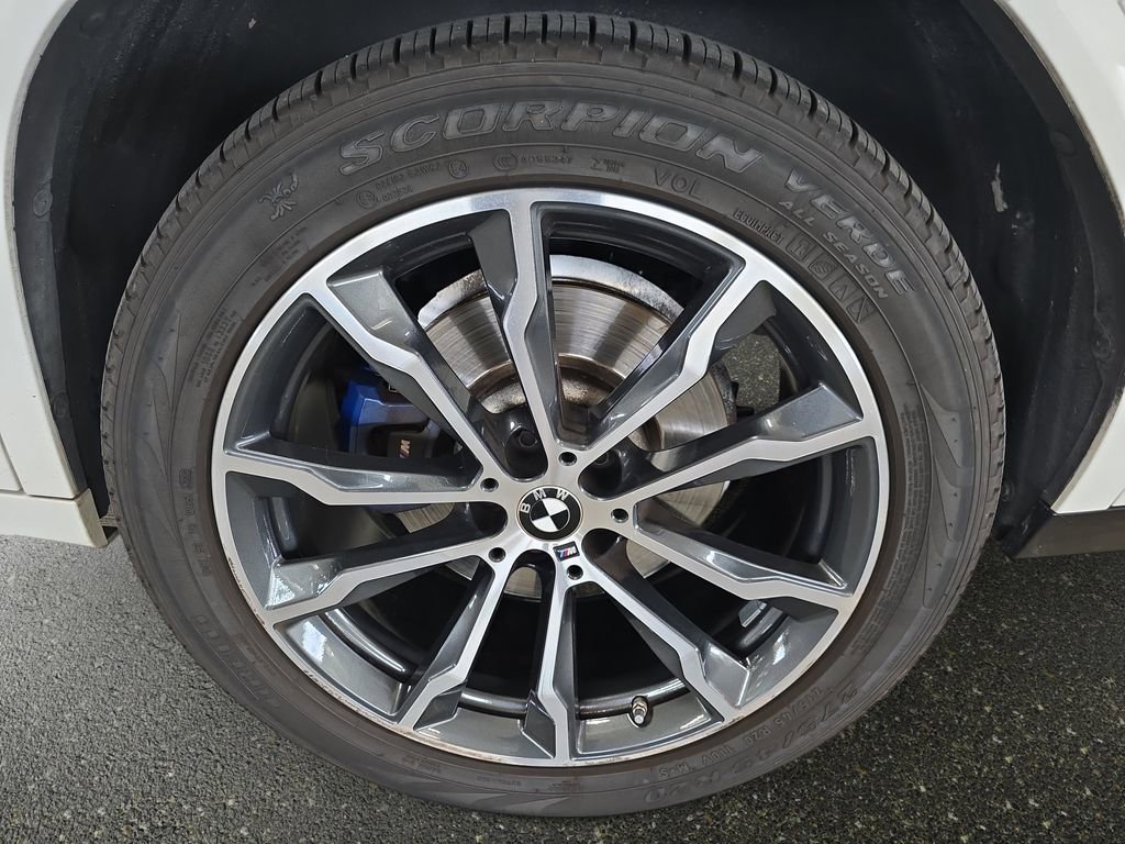 Used 2023 BMW X4 M40i w/ Premium Package AWD/4WD image 32