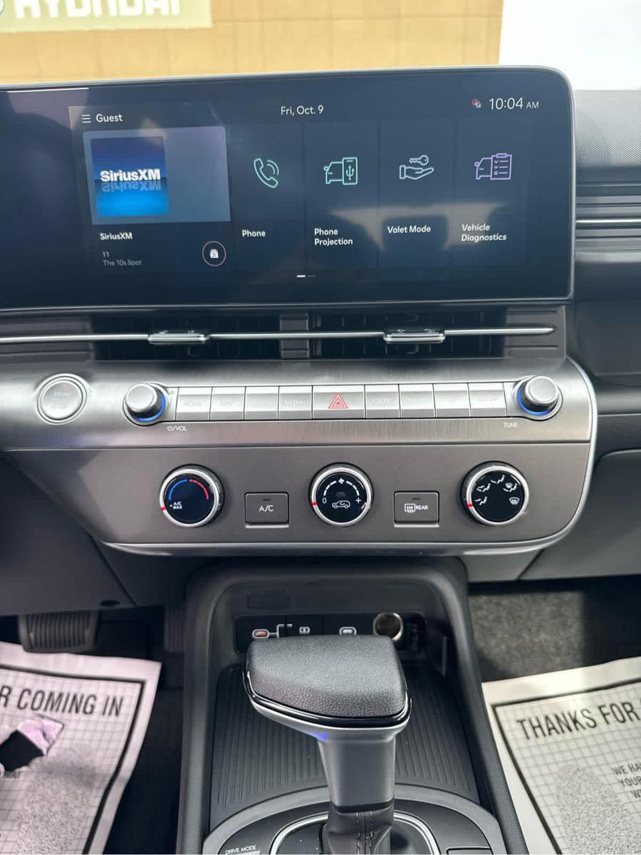 New 2027 Hyundai Kona SE AWD/4WD image 25