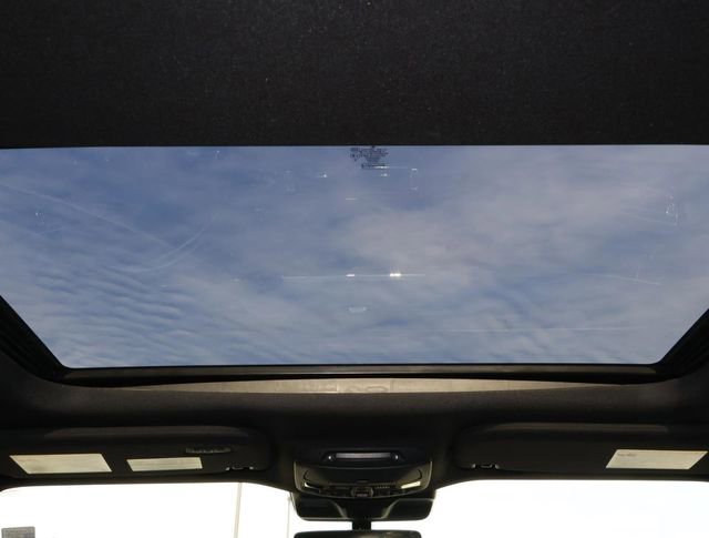 Used 2023 Lincoln Navigator Reserve image 13