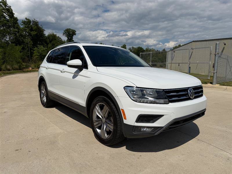 Used 2021 Volkswagen Tiguan SEL AWD/4WD image 9