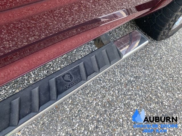 Used 2016 RAM 1500 Laramie w/ Convenience Group AWD/4WD image 12