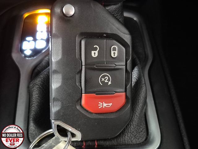 Used 2018 Jeep Wrangler Unlimited Rubicon AWD/4WD image 30