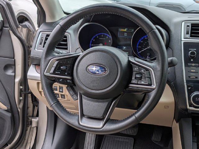 Used 2019 Subaru Outback 2.5i Limited AWD/4WD image 17