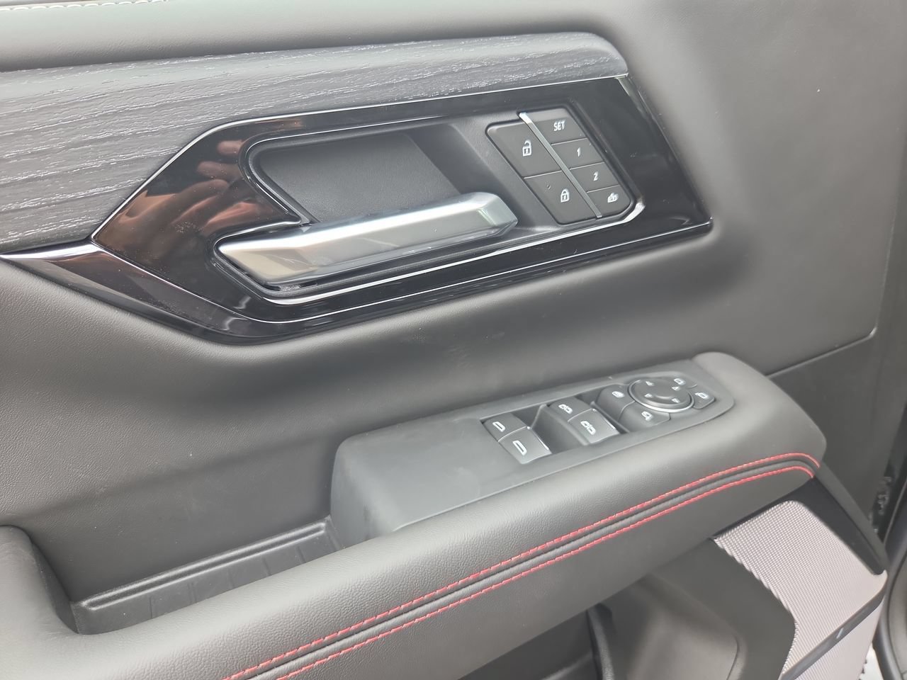 New 2027 GMC Yukon AT4 Ultimate AWD/4WD image 24