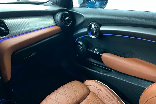 Used 2024 MINI Cooper S image 10