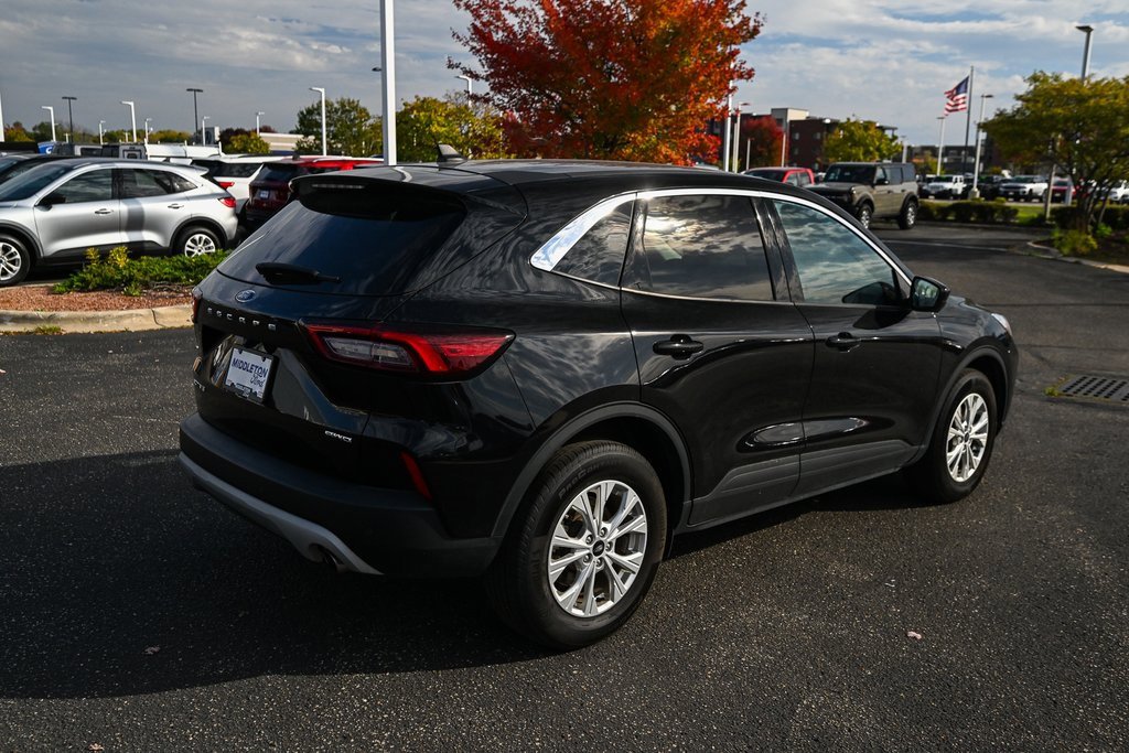 Used 2023 Ford Escape Active w/ Tech Pack #2 image 4