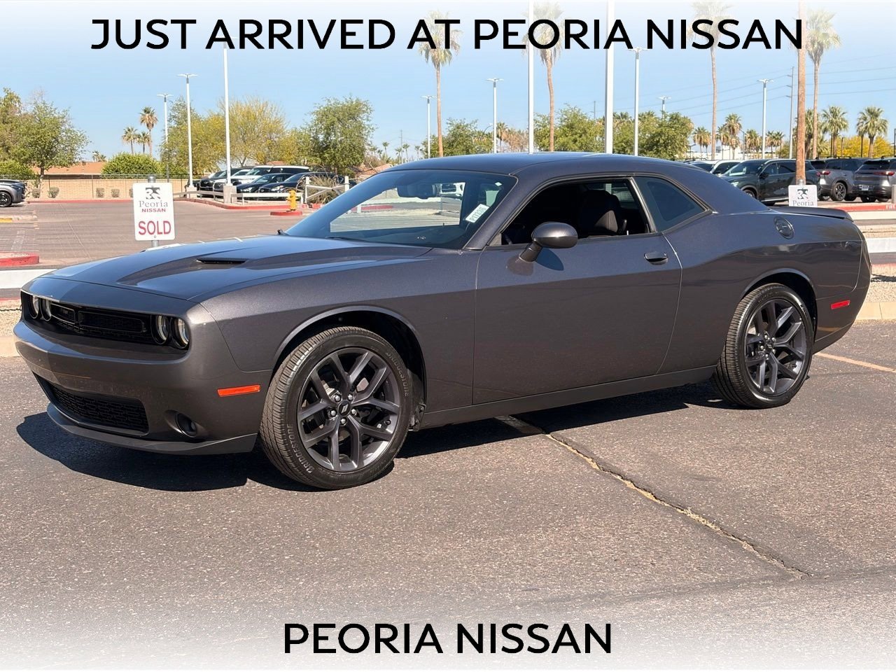 Used 2019 Dodge Challenger SXT w/ Blacktop Package RWD image 1