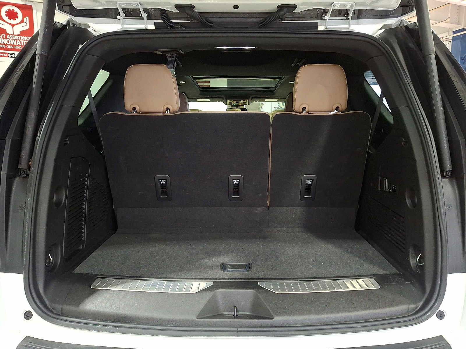 Used 2023 Chevrolet Tahoe Premier image 28