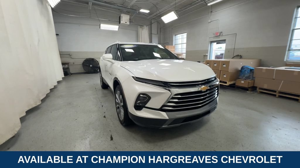 Certified 2024 Chevrolet Blazer Premier w/ Driver Confidence II Package FWD image 3