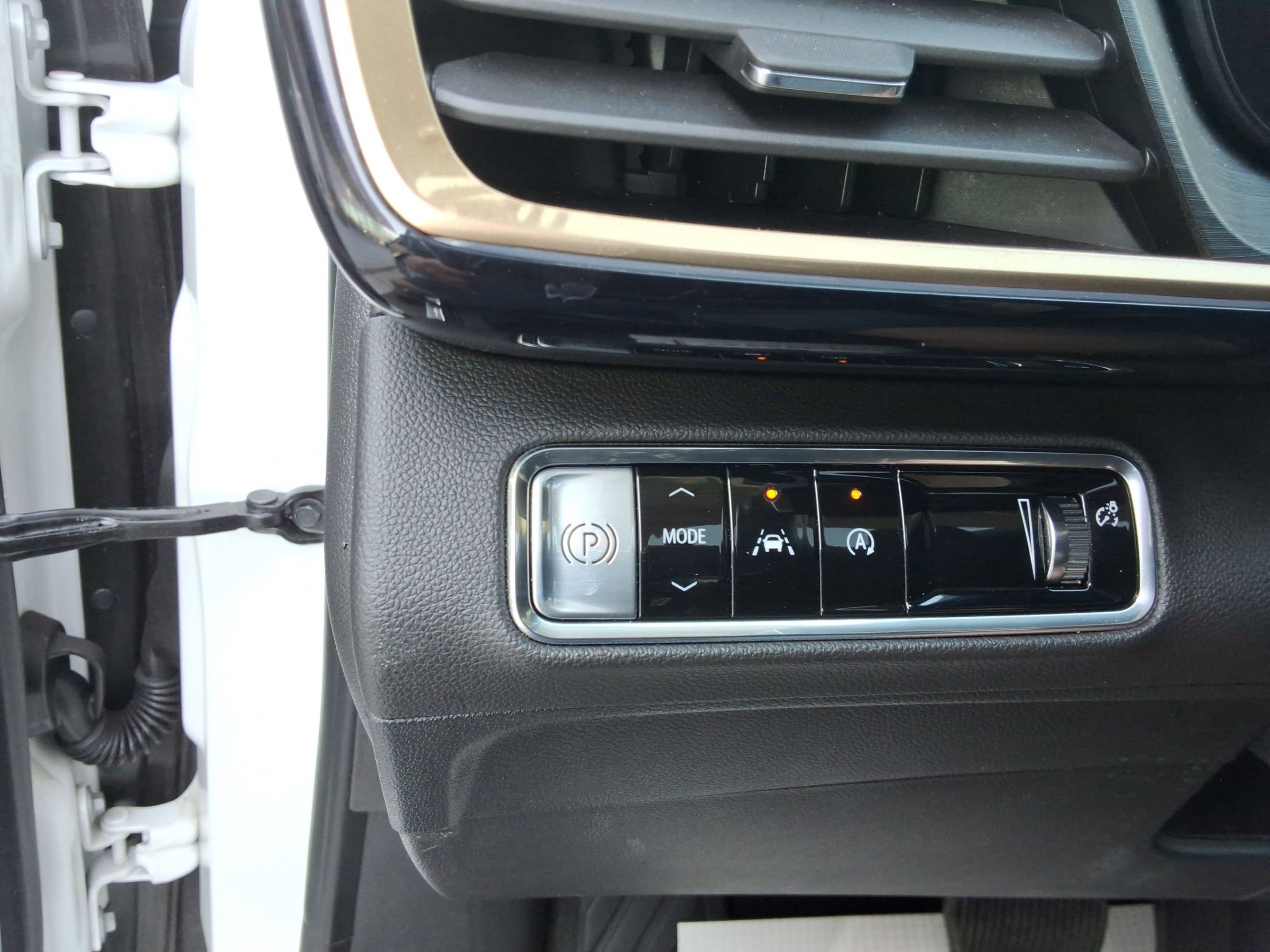 Used 2024 Buick Envision Avenir AWD/4WD image 20