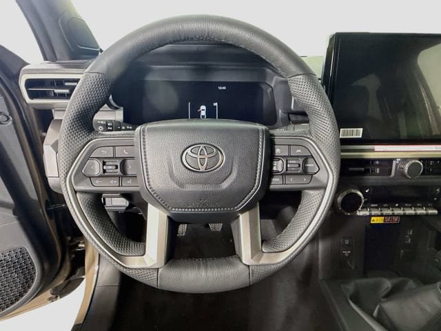 New 2026 Toyota Tacoma TRD Off-Road AWD/4WD image 11