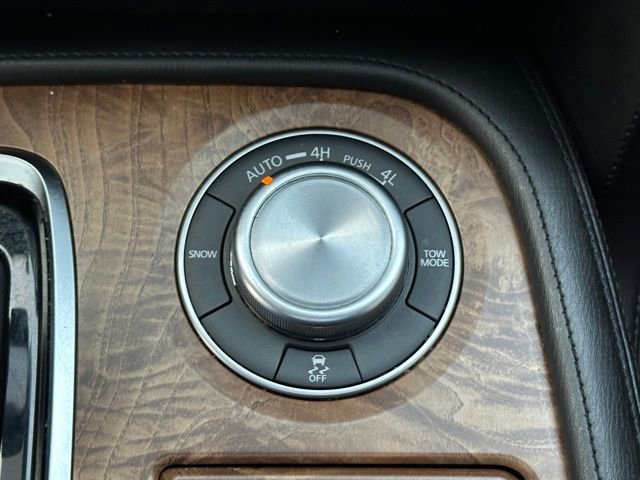 Used 2021 Nissan Armada SL image 36