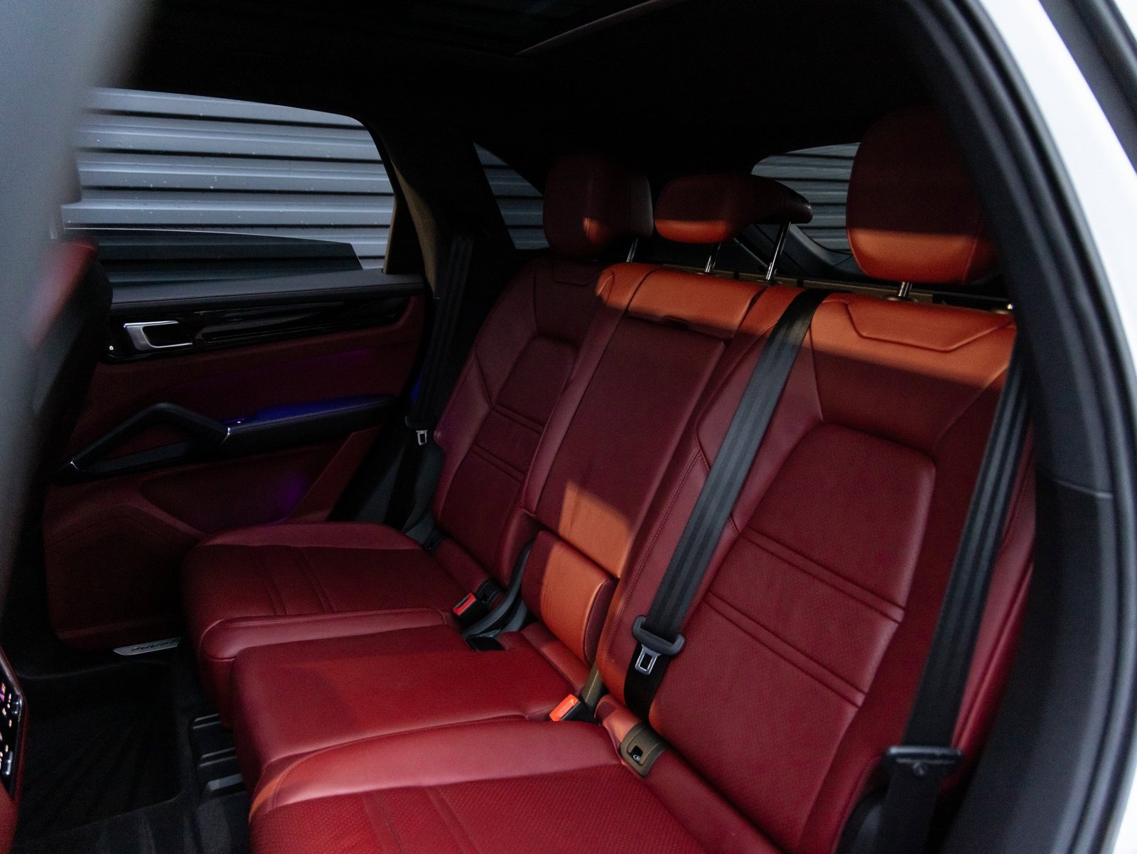 Used 2023 Porsche Cayenne image 26