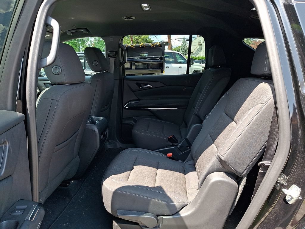 Used 2024 Chevrolet Traverse LT FWD image 10
