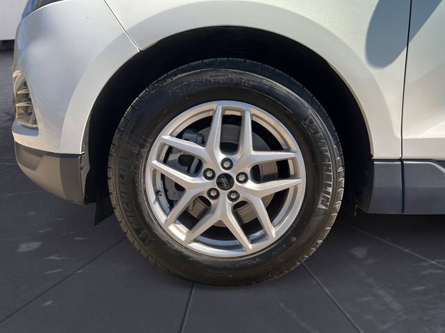 Used 2024 Ford Edge SEL w/ Convenience Package AWD/4WD image 14