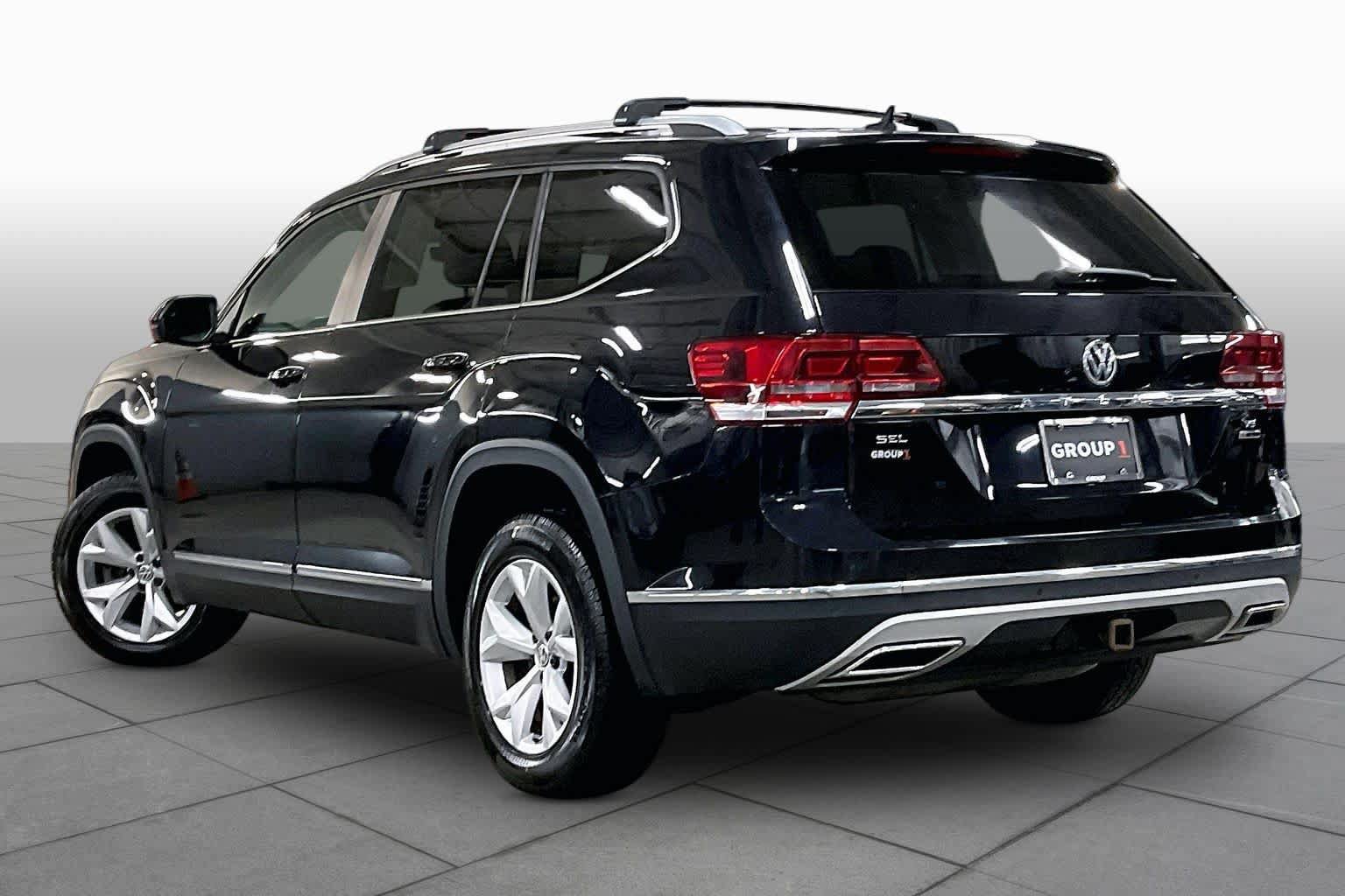 Used 2018 Volkswagen Atlas SEL AWD/4WD image 12