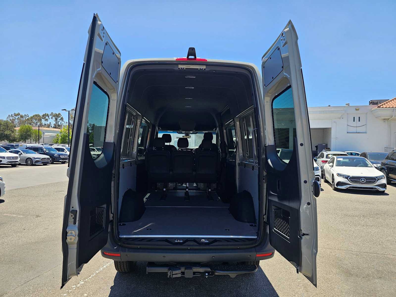 New 2026 Mercedes-Benz Sprinter 2500 image 18