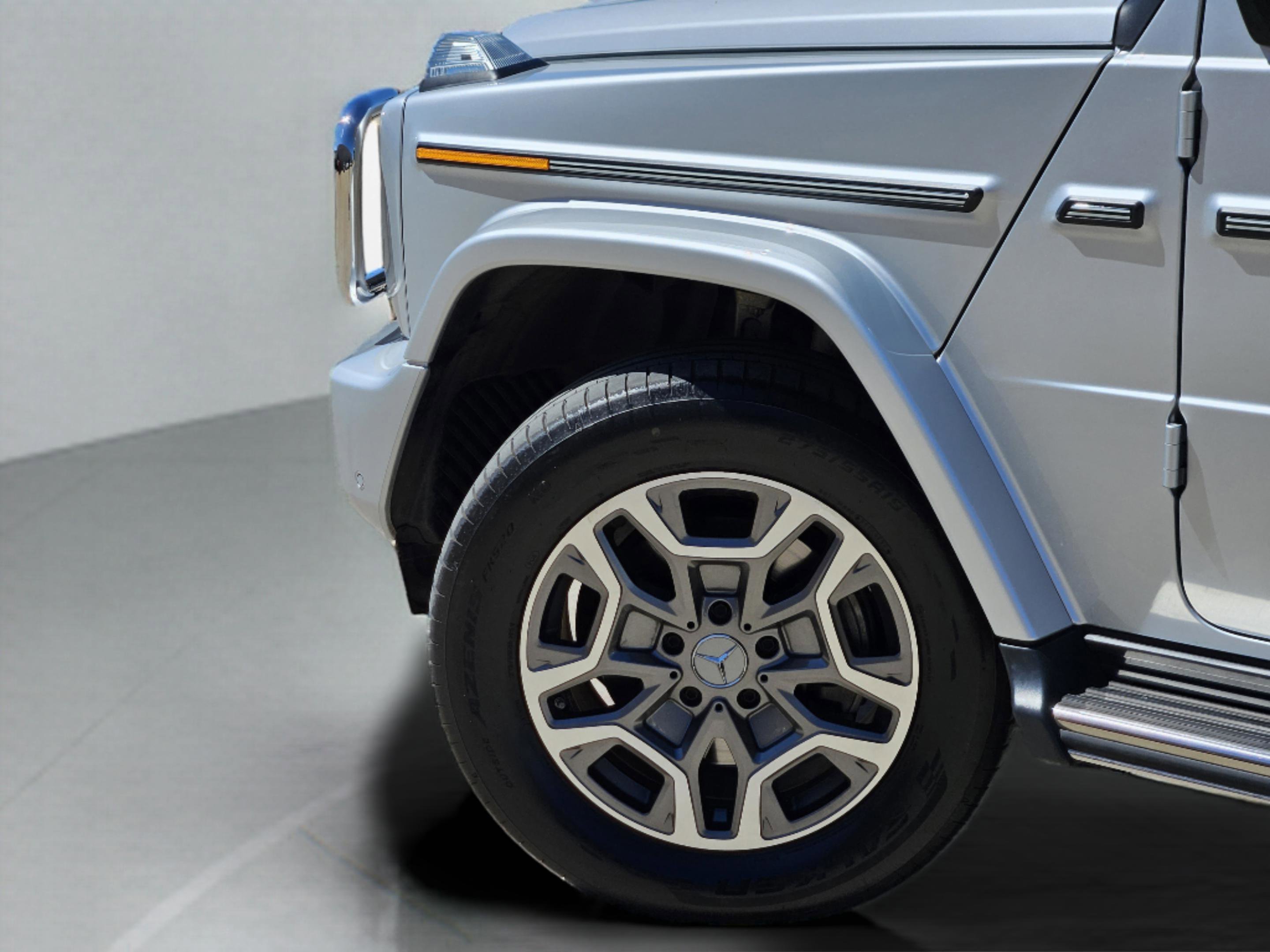 Certified 2025 Mercedes-Benz G 550 w/ Manufactur Interior Package image 26