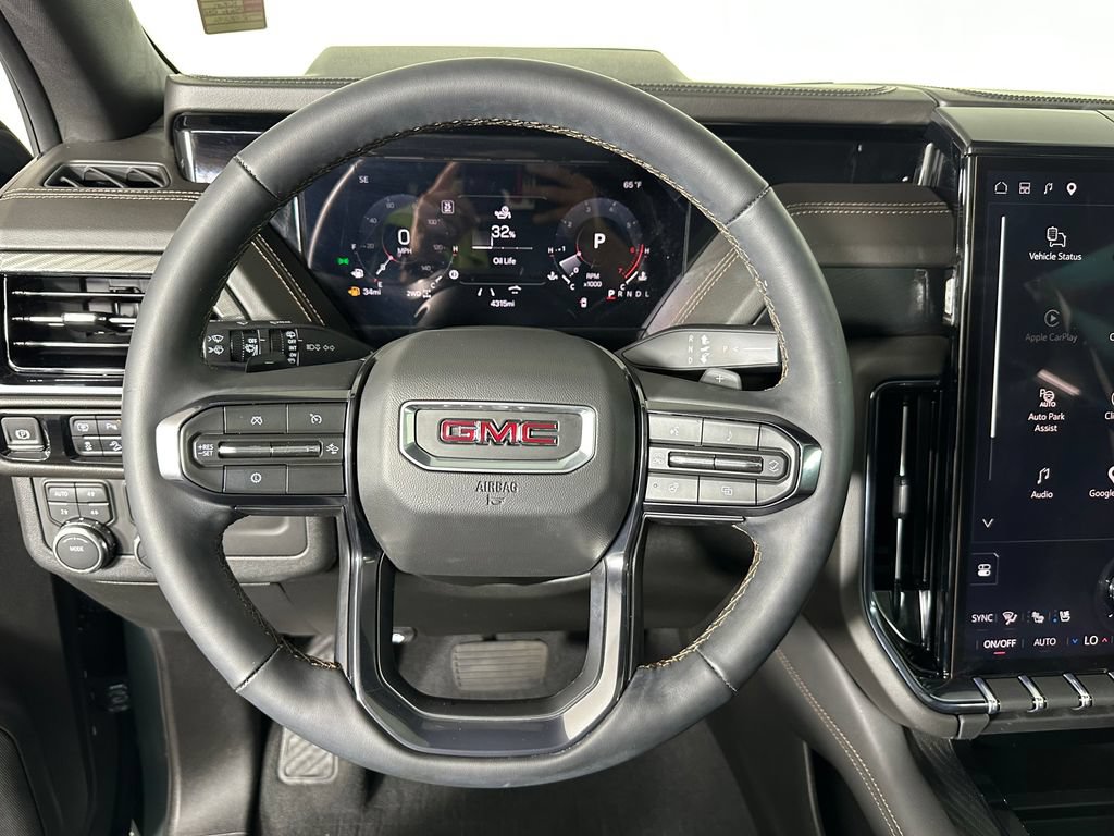 Used 2026 GMC Yukon AT4 w/ LPO, Floor Liner Package AWD/4WD image 12