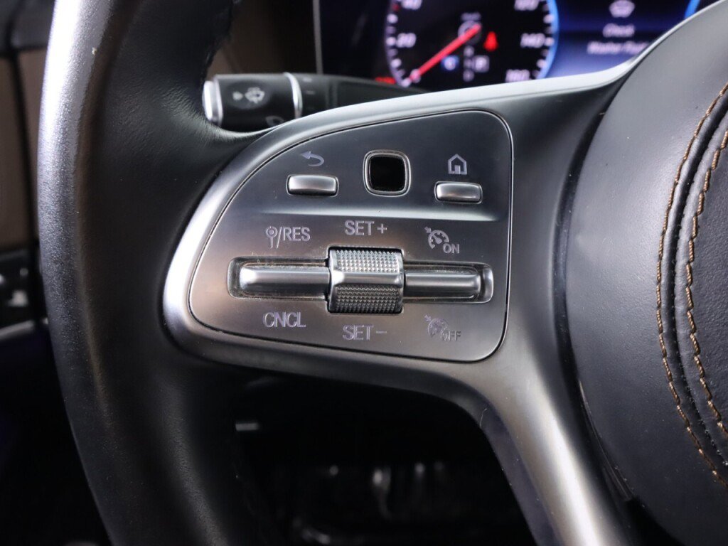 Used 2018 Mercedes-Benz S 560 4MATIC Sedan image 13