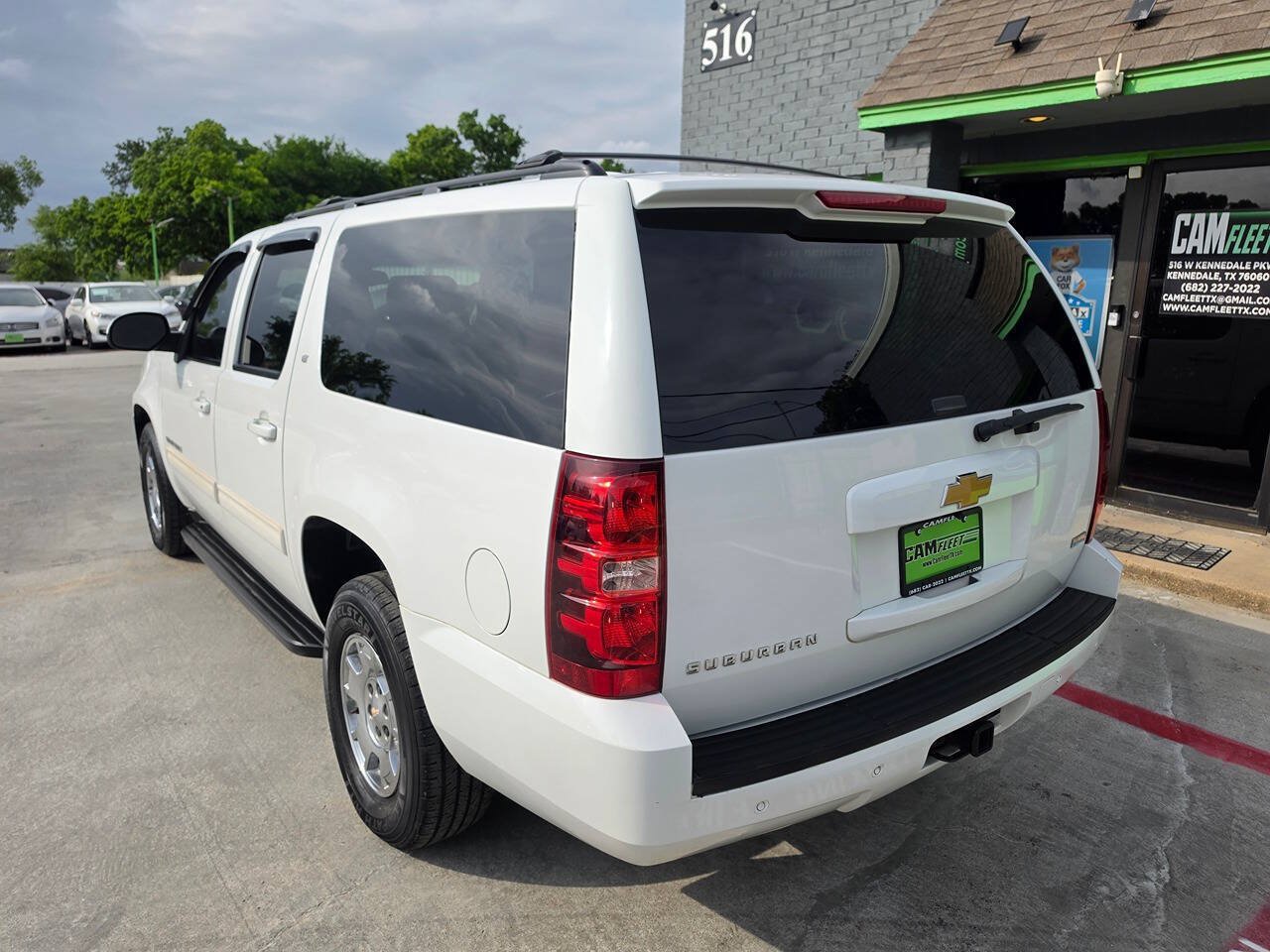 Used 2012 Chevrolet Suburban LT AWD/4WD image 10