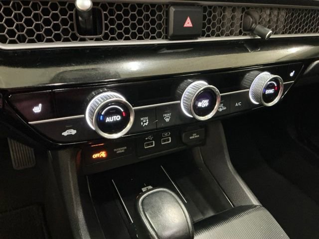 Used 2022 Honda Civic Touring image 24
