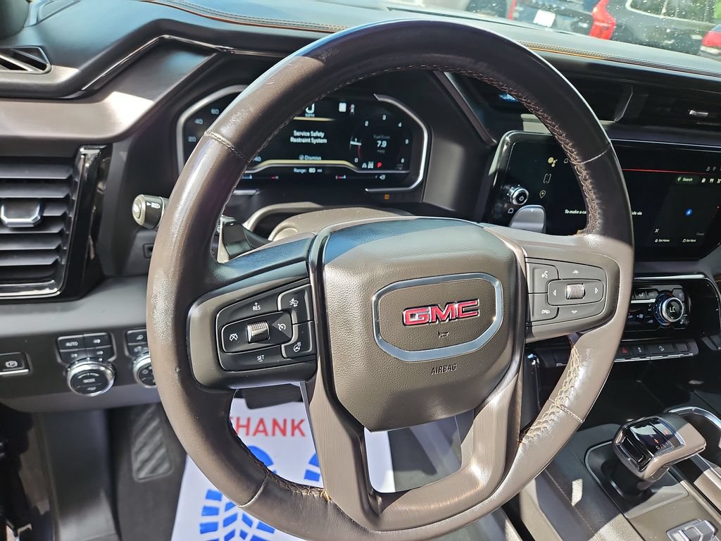 Used 2022 GMC Sierra 1500 AT4 AWD/4WD image 15