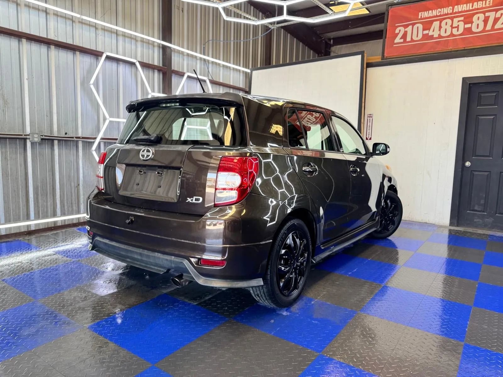 Used 2011 Scion xD Hatchback 4D image 15