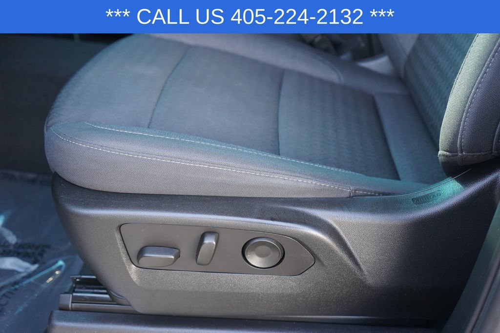 Used 2025 Chevrolet Silverado 1500 LT image 23