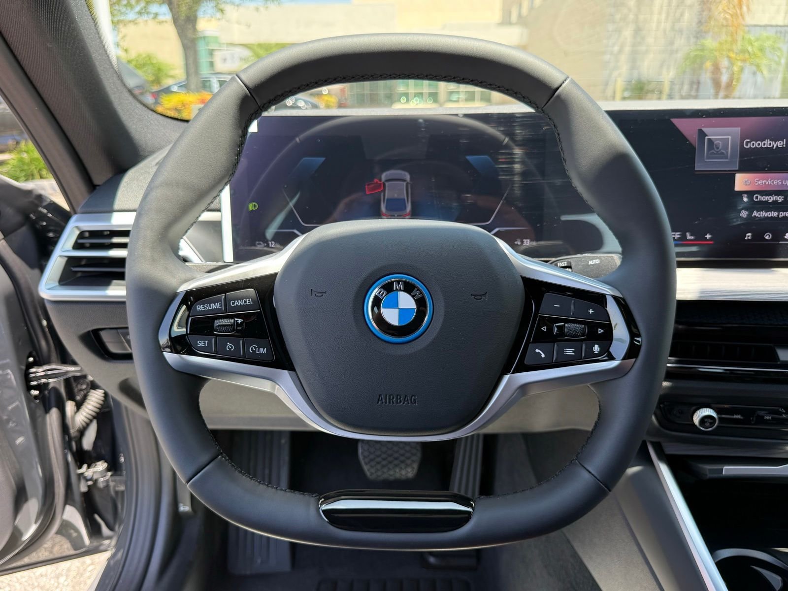 New 2026 BMW i4 eDrive40 w/ Parking Assistance Package RWD image 24
