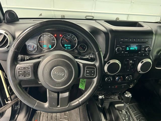 Used 2014 Jeep Wrangler Unlimited Sahara w/ Max Tow Package image 8