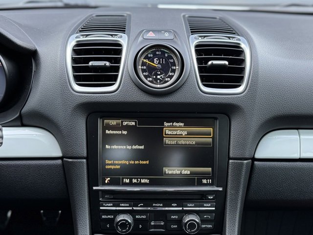 Used 2016 Porsche Cayman GT4 w/ Sport Chrono Package image 25