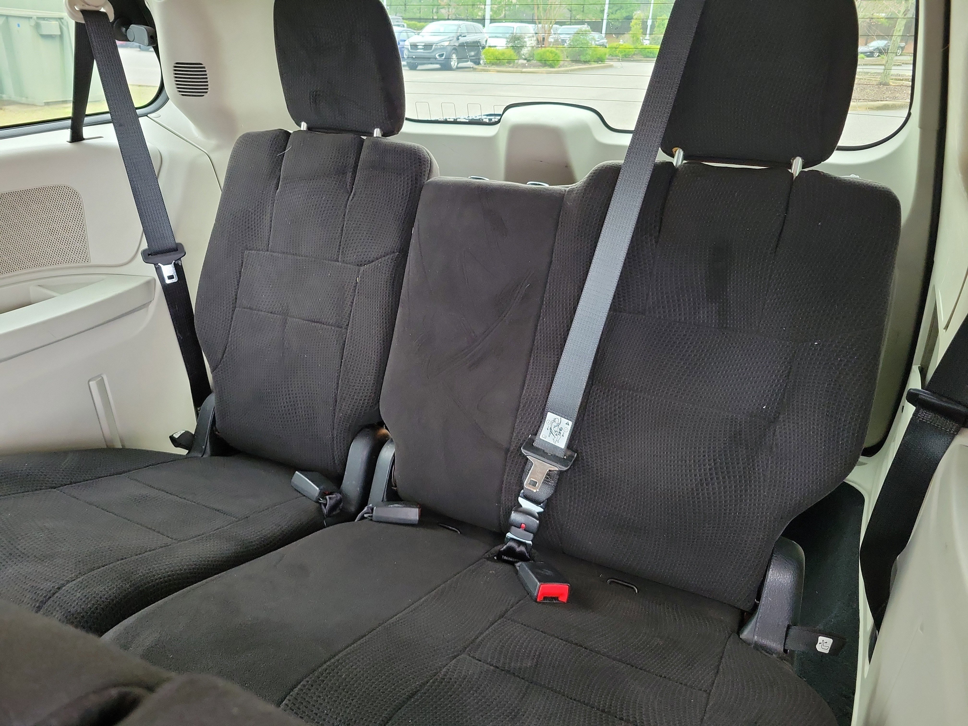 Used 2013 Dodge Grand Caravan SE image 7