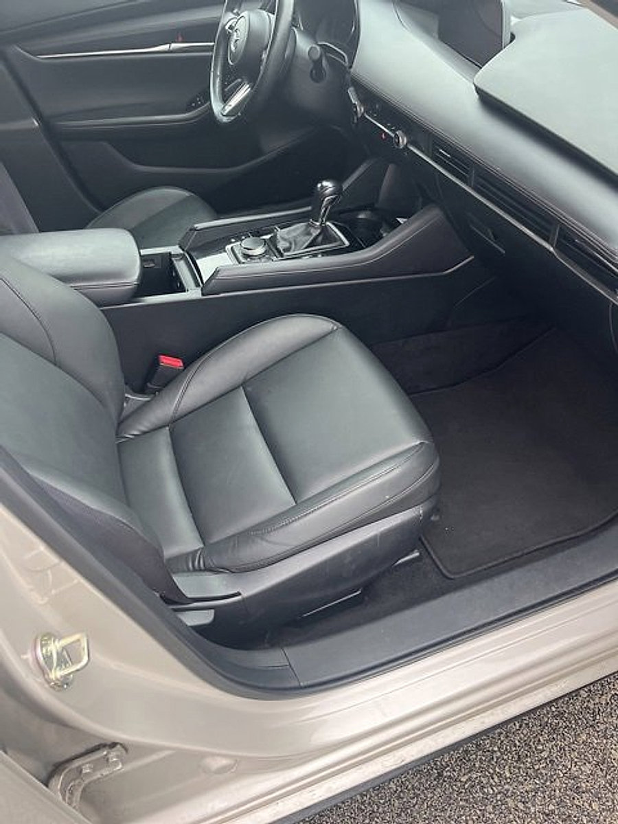 Used 2024 MAZDA MAZDA3 s image 6