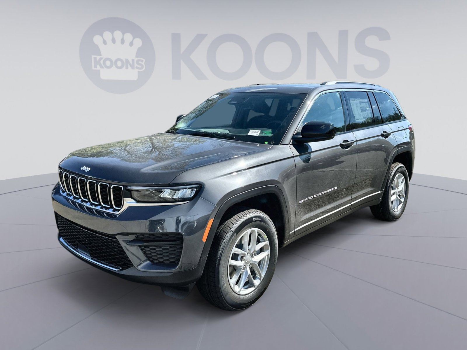 New 2025 Jeep Grand Cherokee Laredo X w/ Luxury Tech Group I