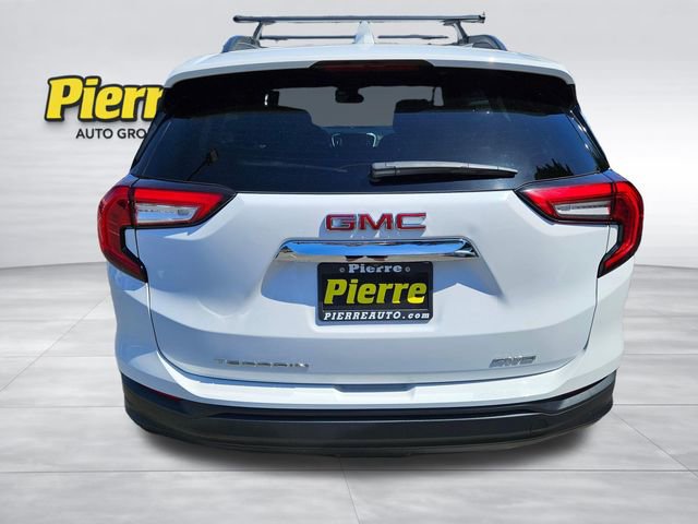 Used 2022 GMC Terrain SLE w/ Driver Convenience Package AWD/4WD image 4