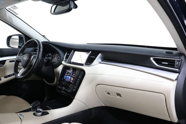 Used 2021 INFINITI QX50 Sensory AWD/4WD image 17
