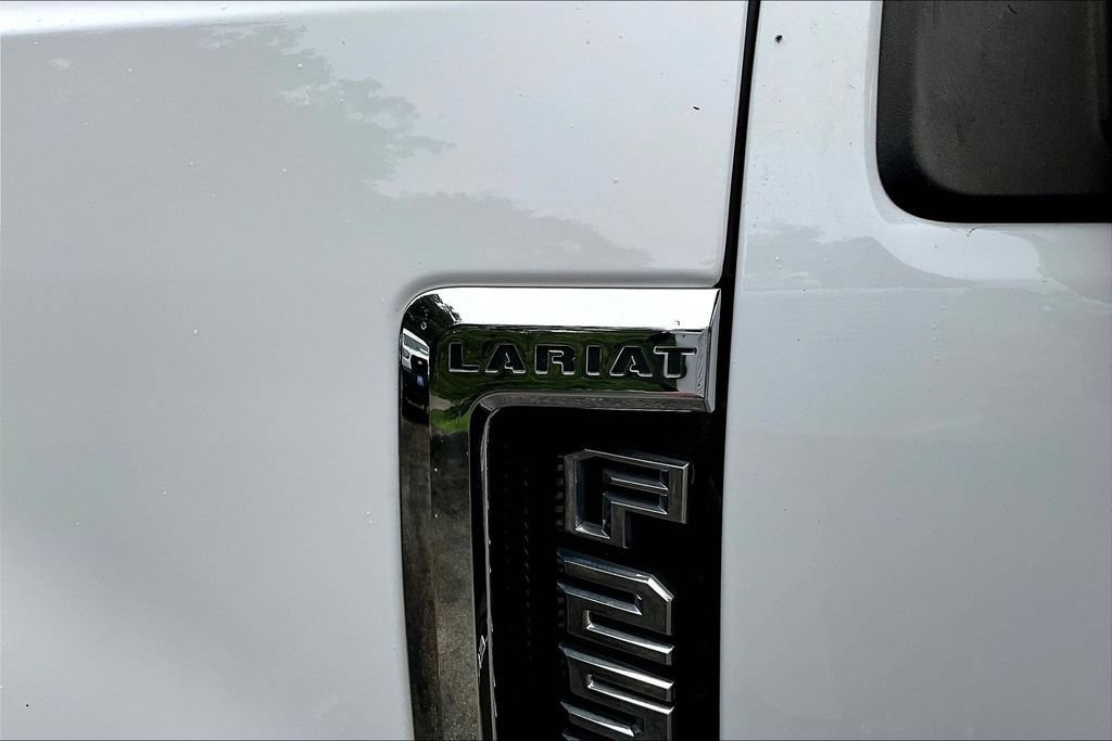 Used 2019 Ford F250 Lariat w/ Lariat Value Package AWD/4WD image 28