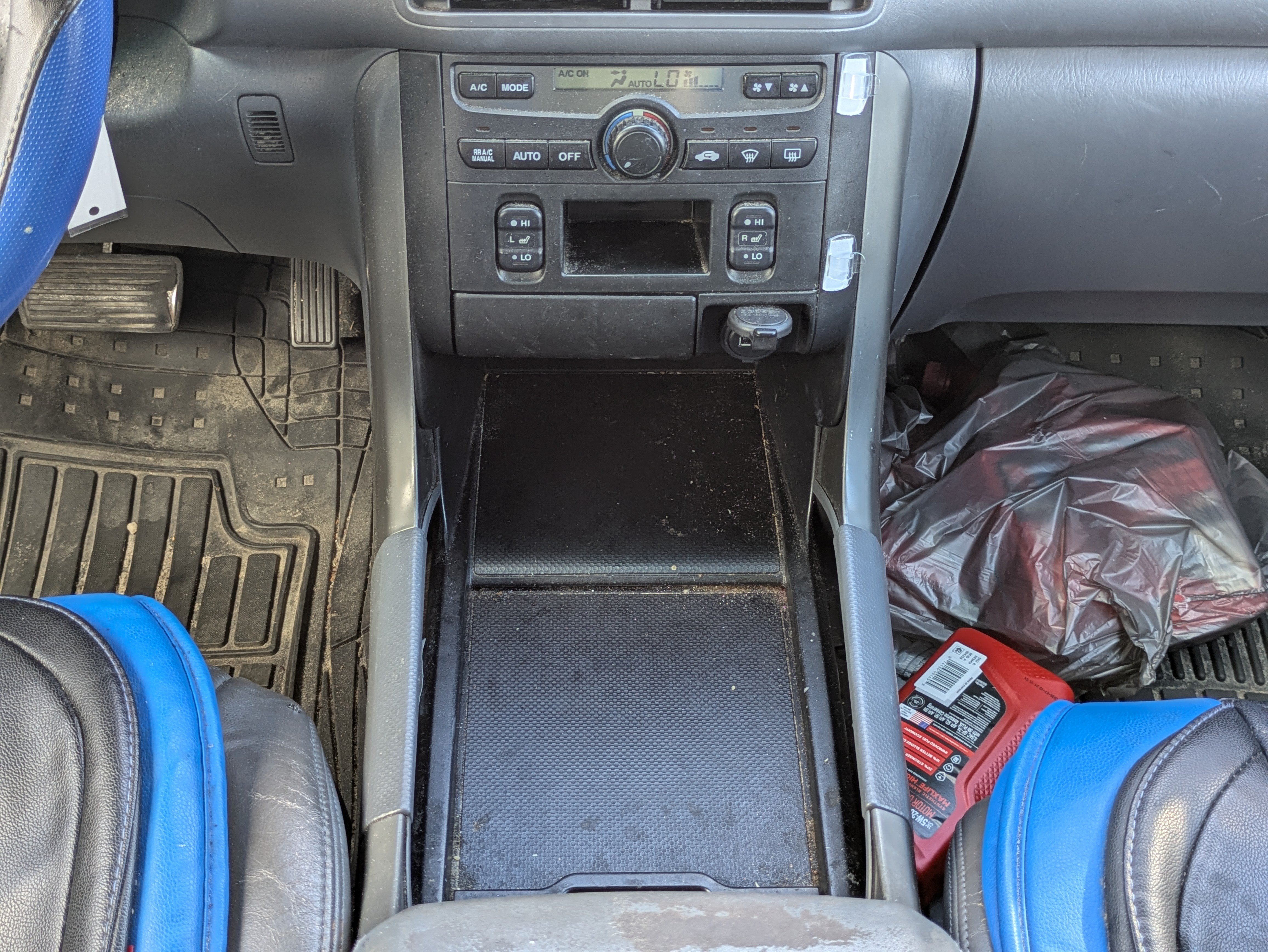 Used 2004 Honda Pilot EX image 19