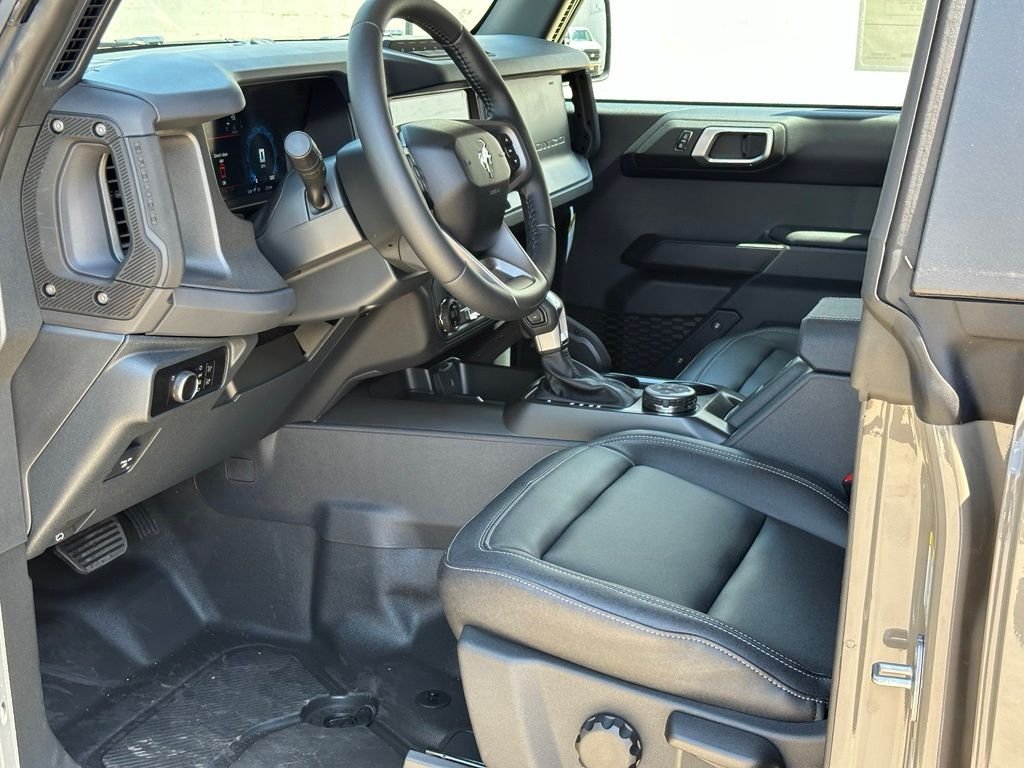 New 2026 Ford Bronco Badlands AWD/4WD image 5