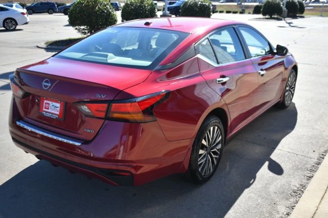 Used 2023 Nissan Altima 2.5 SV image 5