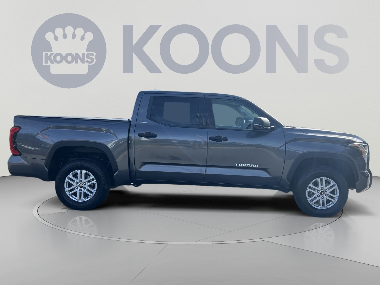 Used 2023 Toyota Tundra SR5 w/ SR5 Convenience Package AWD/4WD image 8
